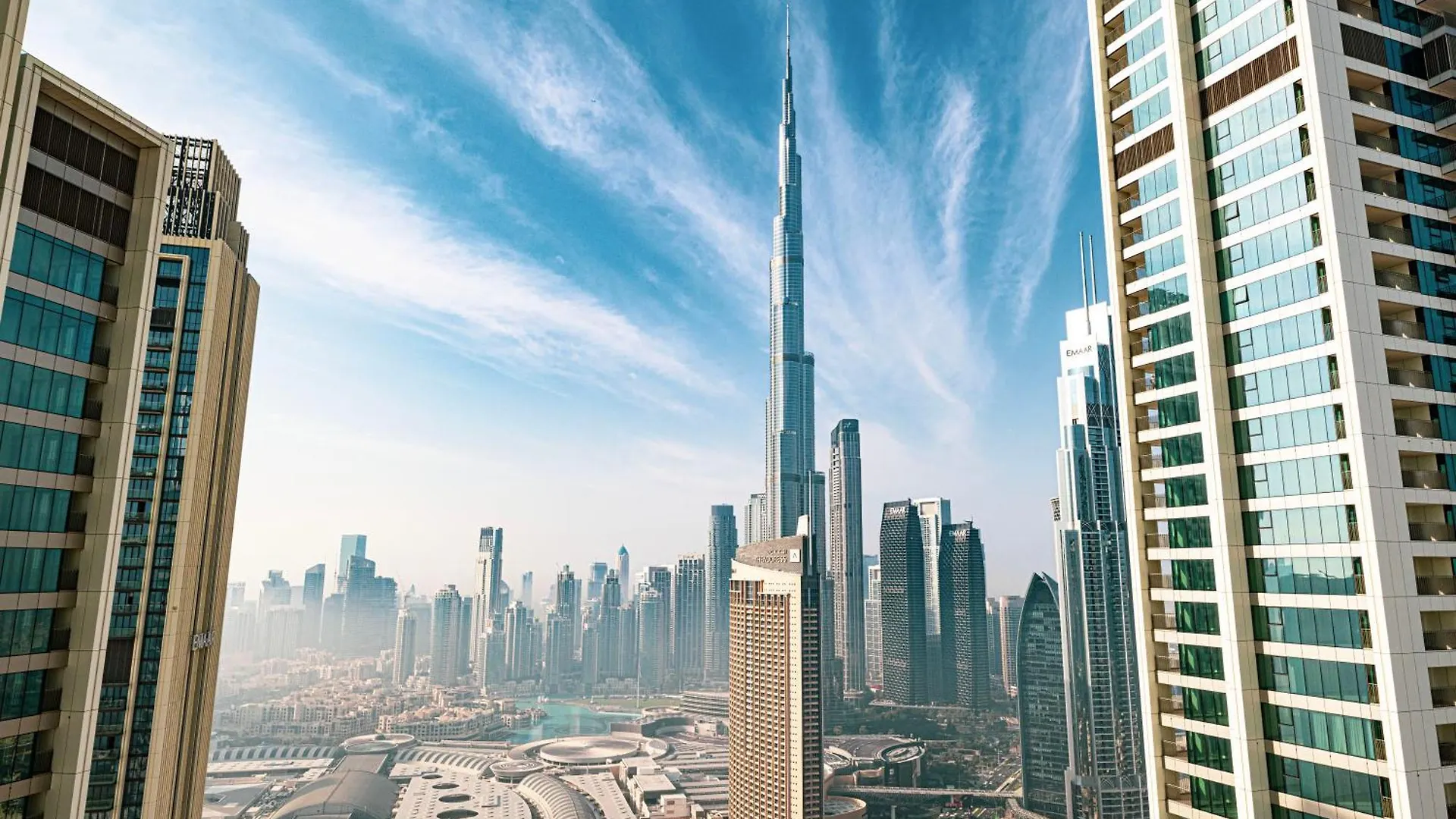 Smartstay At Downtown Views - Best Burj Khalifa View - Brand New Luxury Apartments contacts