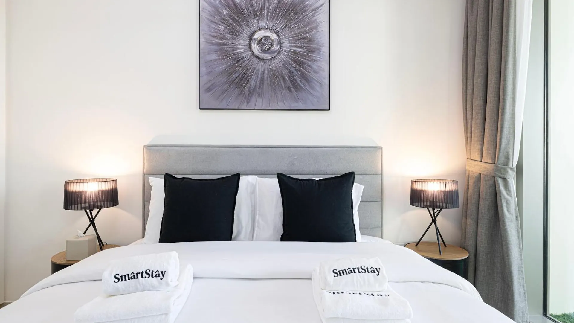 Smartstay At Downtown Views - Best Burj Khalifa View - Brand New Luxury Apartments Dubai
