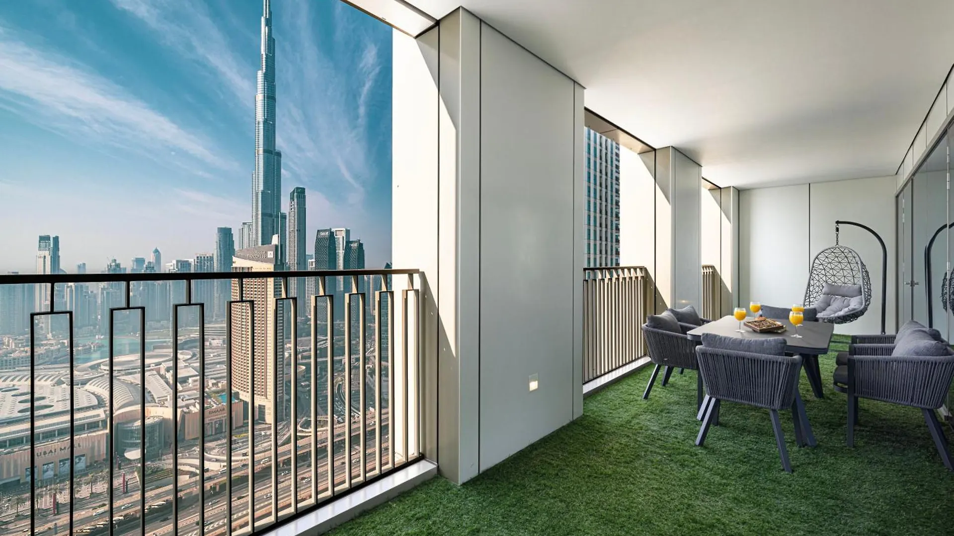 Smartstay At Downtown Views - Best Burj Khalifa View - Brand New Luxury Apartments Dubai