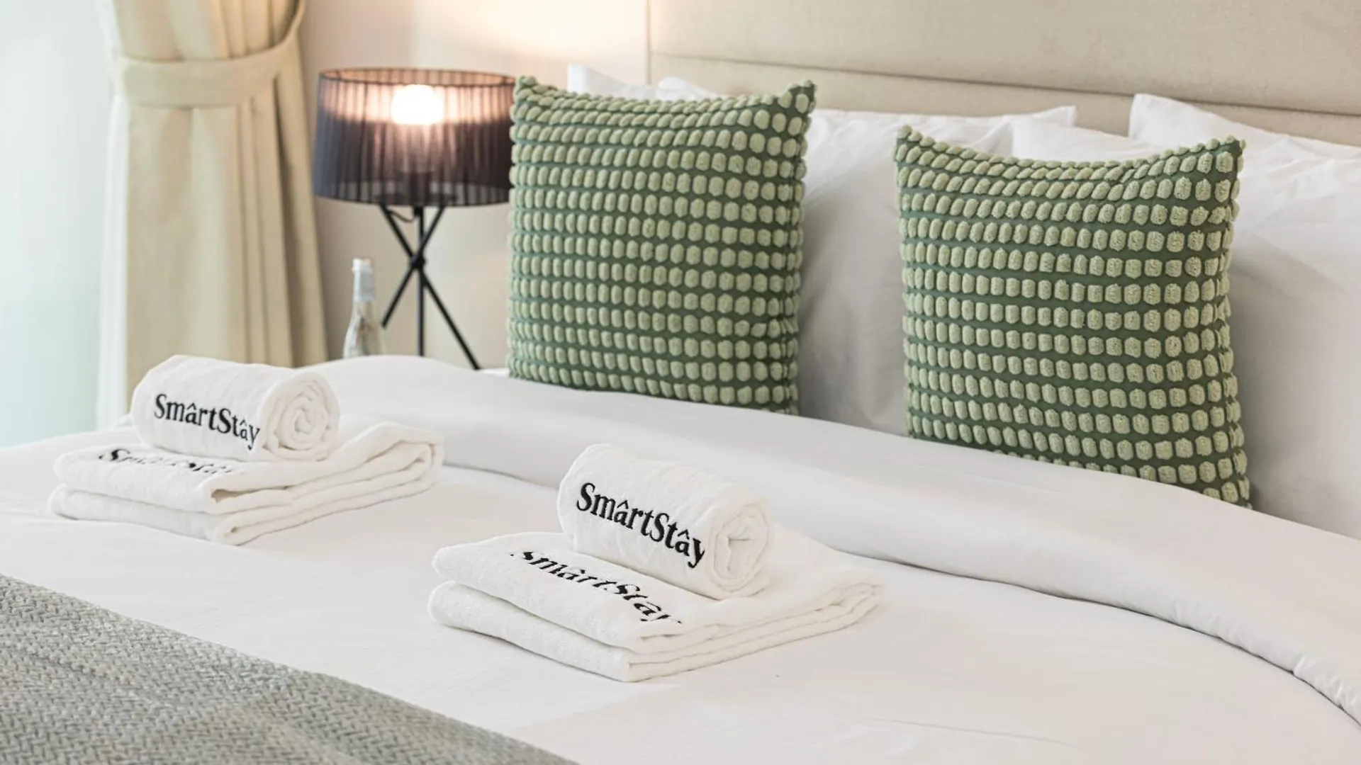 Smartstay At Downtown Views - Best Burj Khalifa View - Brand New Luxury Apartments Dubai 0*,