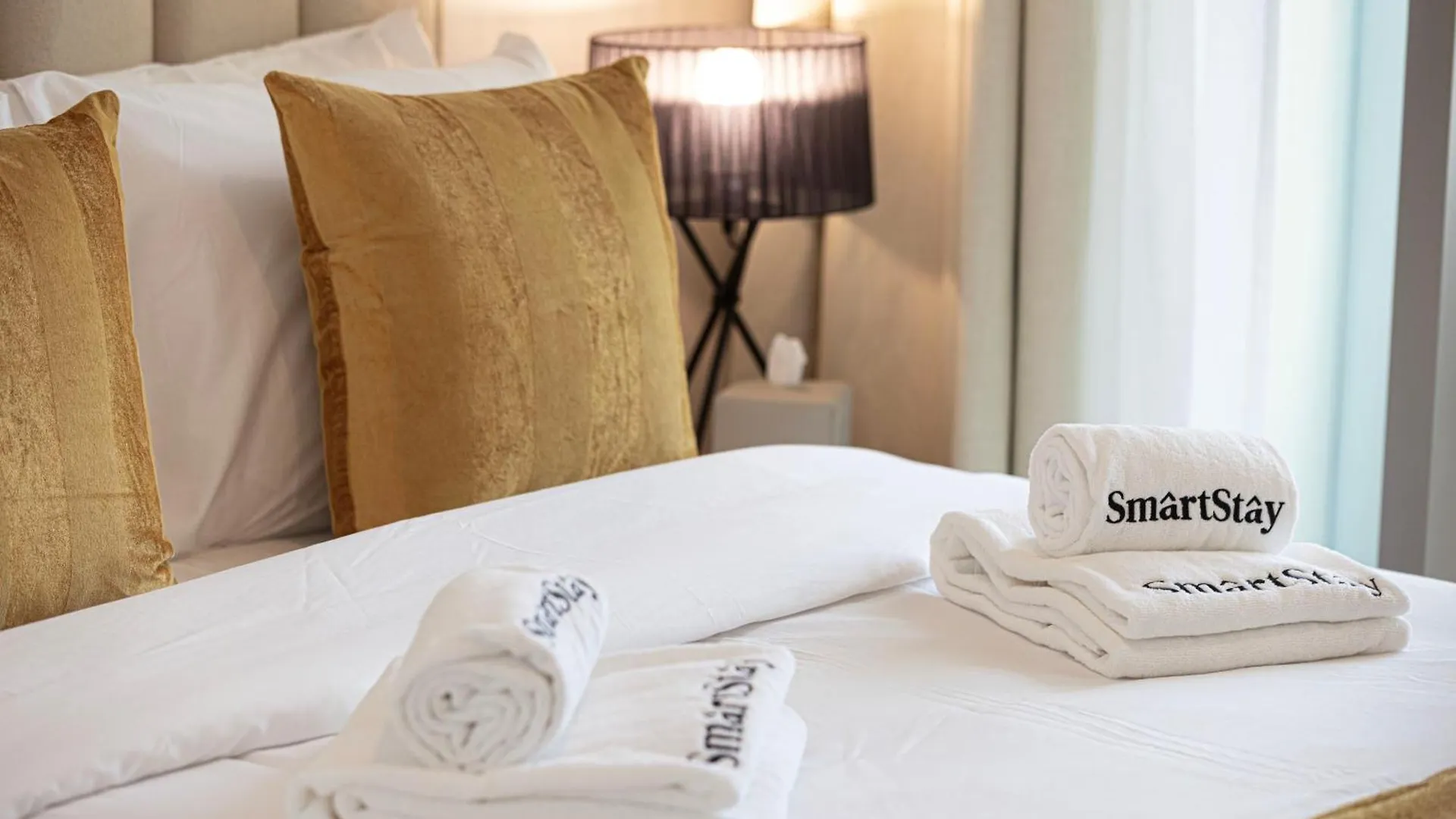 Smartstay At Downtown Views - Best Burj Khalifa View - Brand New Luxury Apartments Dubai