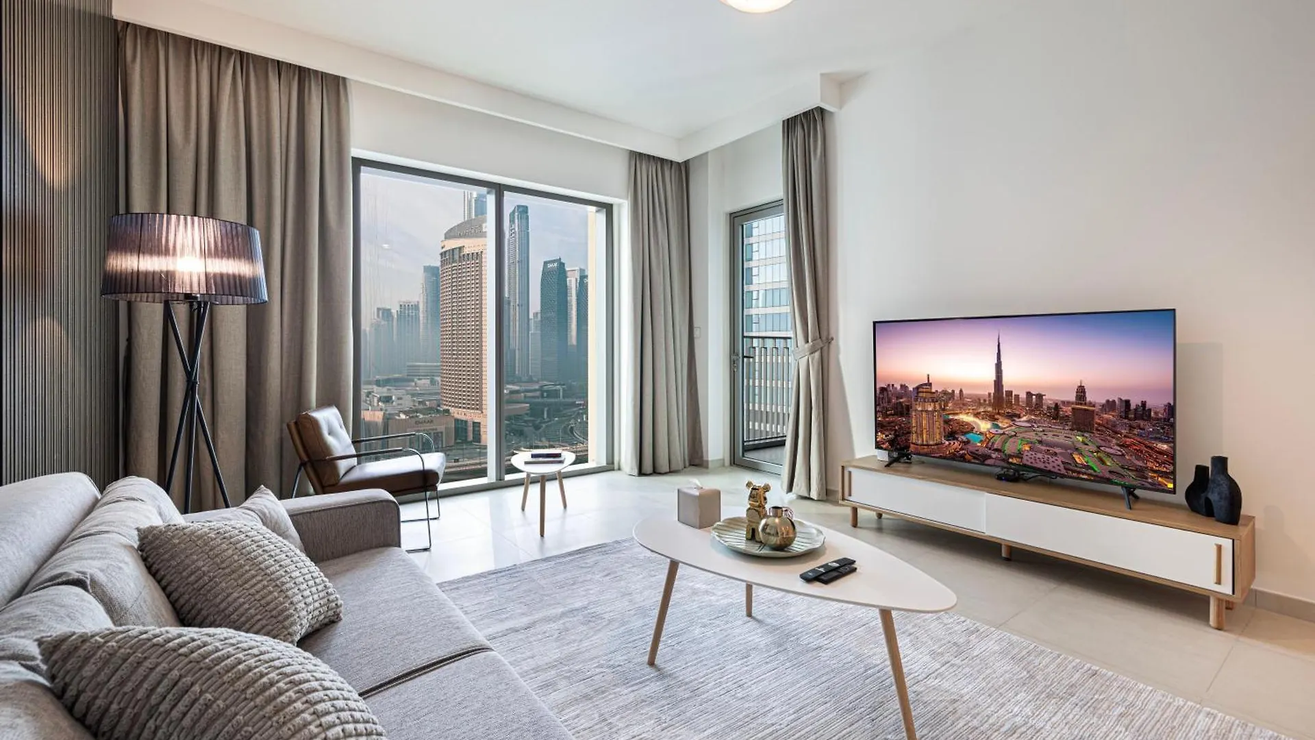 Smartstay At Downtown Views - Best Burj Khalifa View - Brand New Luxury Apartments Dubai