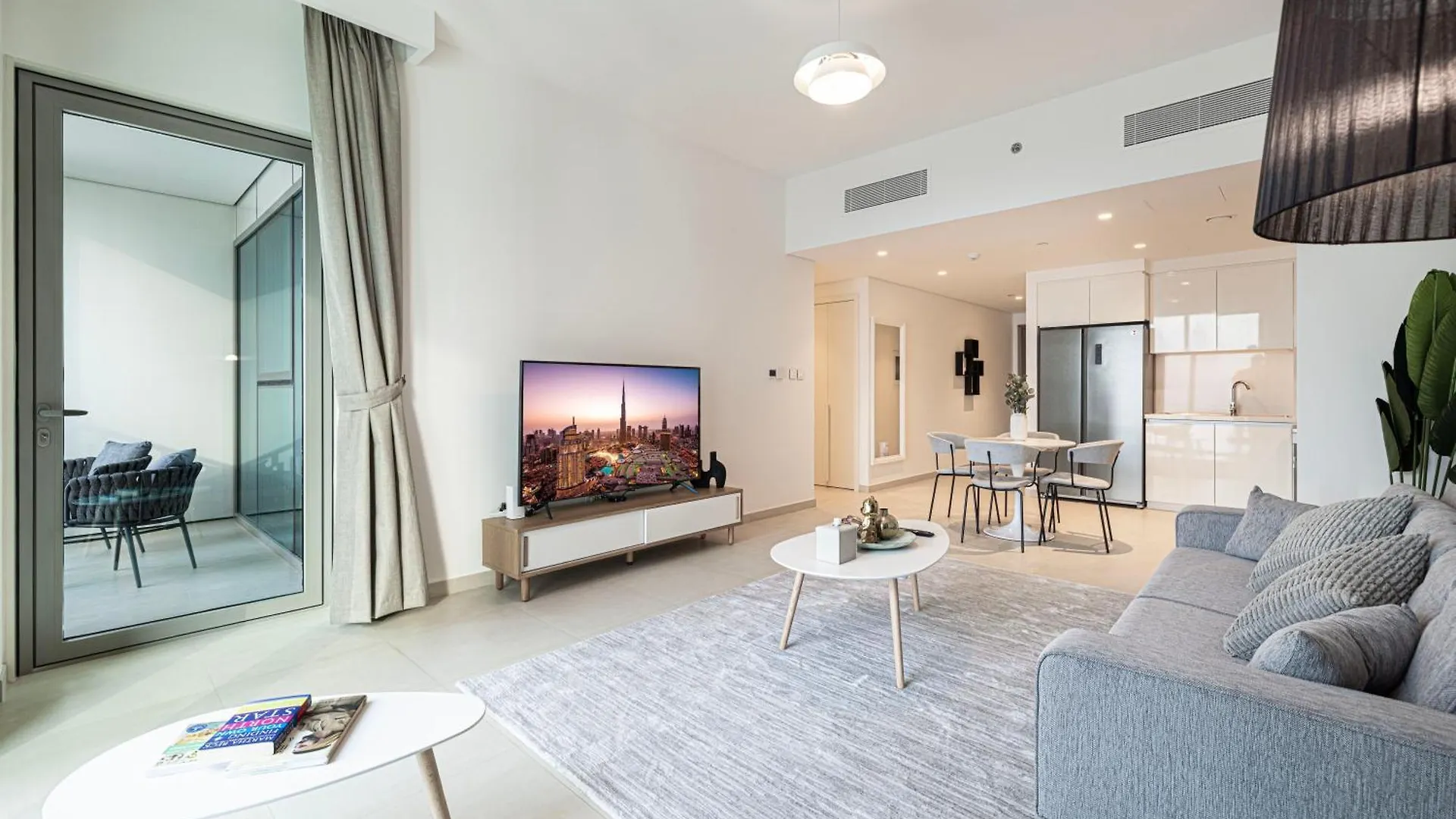 Smartstay At Downtown Views - Best Burj Khalifa View - Brand New Luxury Apartments Dubai