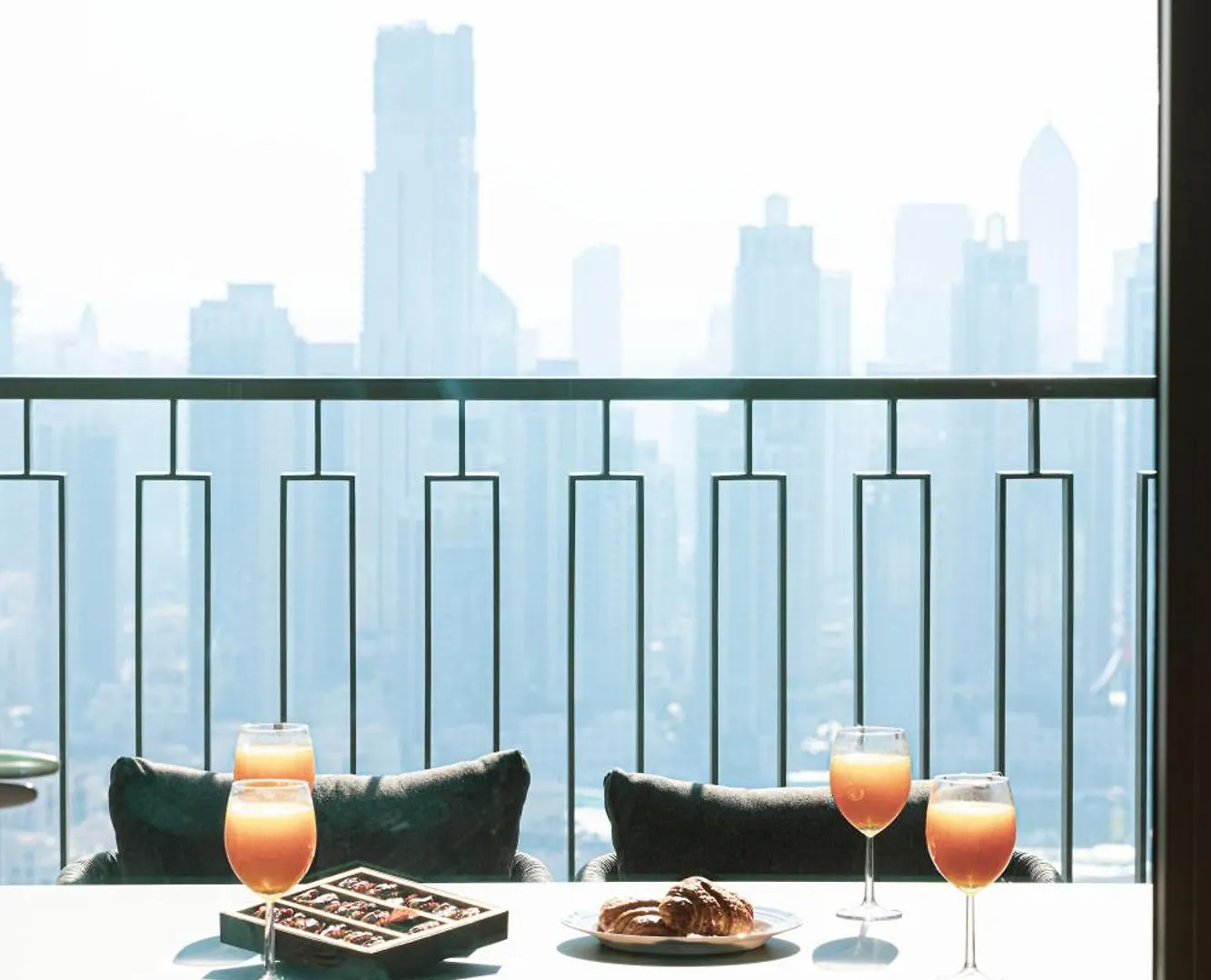 Smartstay At Downtown Views - Best Burj Khalifa View - Brand New Luxury Apartments Dubai
