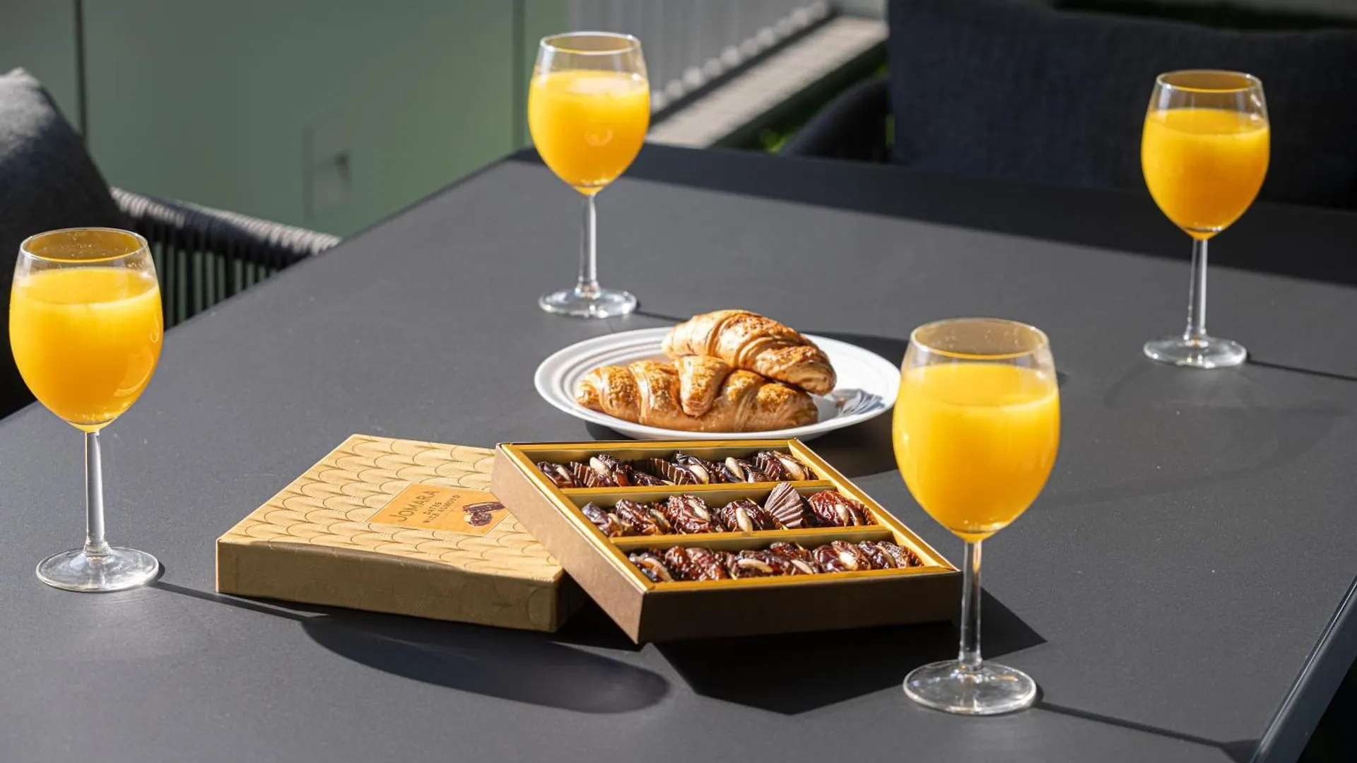 Smartstay At Downtown Views - Best Burj Khalifa View - Brand New Luxury Apartments Dubai