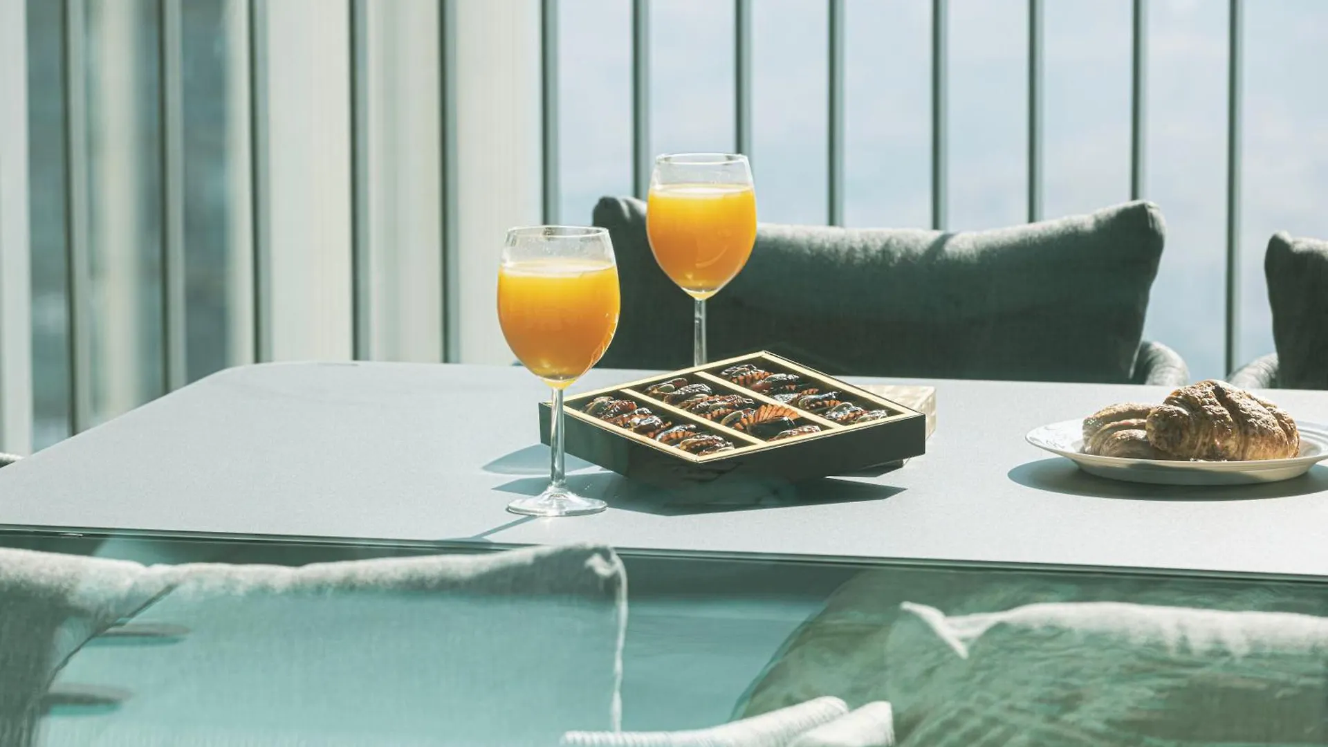 Smartstay At Downtown Views - Best Burj Khalifa View - Brand New Luxury Apartments Dubai