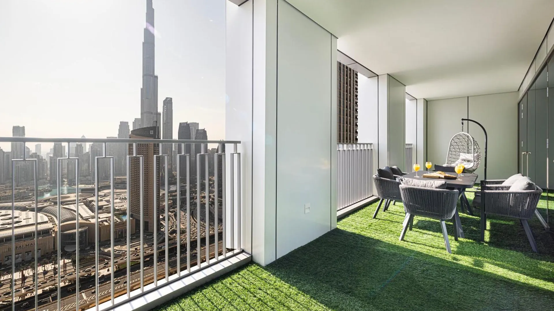 Smartstay At Downtown Views - Best Burj Khalifa View - Brand New Luxury Apartments Dubai United Arab Emirates