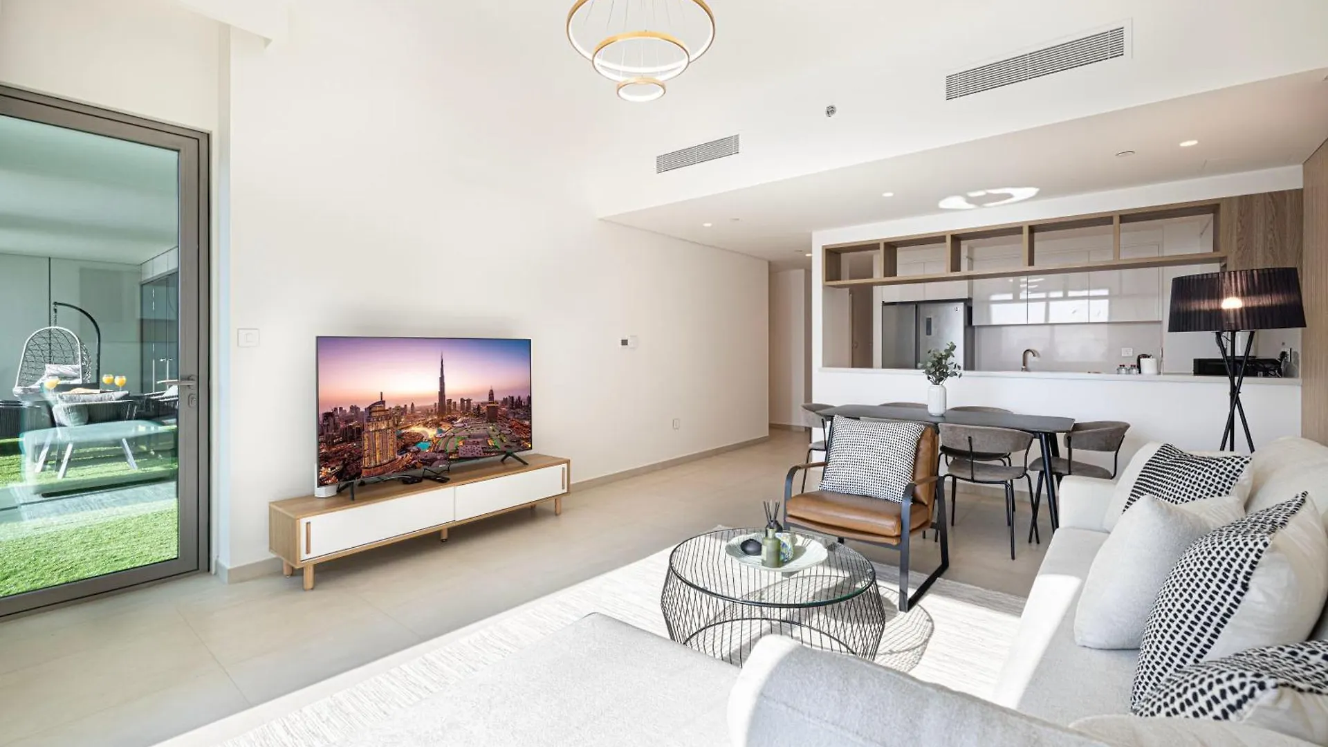 Smartstay At Downtown Views - Best Burj Khalifa View - Brand New Luxury Apartments Dubai